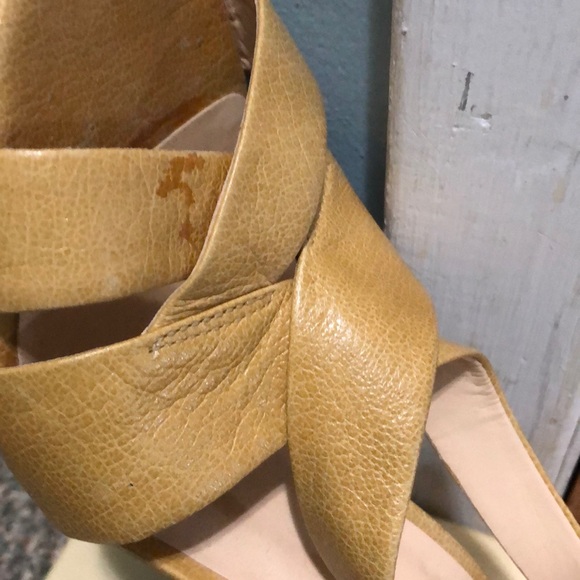 Talbots sandals - Picture 2 of 4